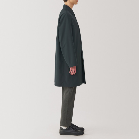 Płaszcz wodoodporny czarny