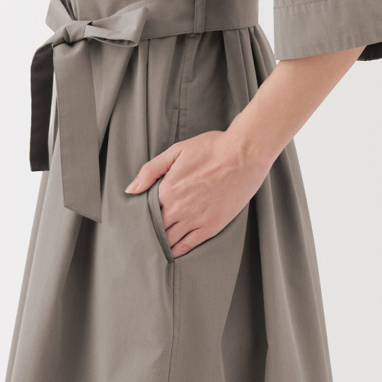 Sukienka szybkoschnąca czarna