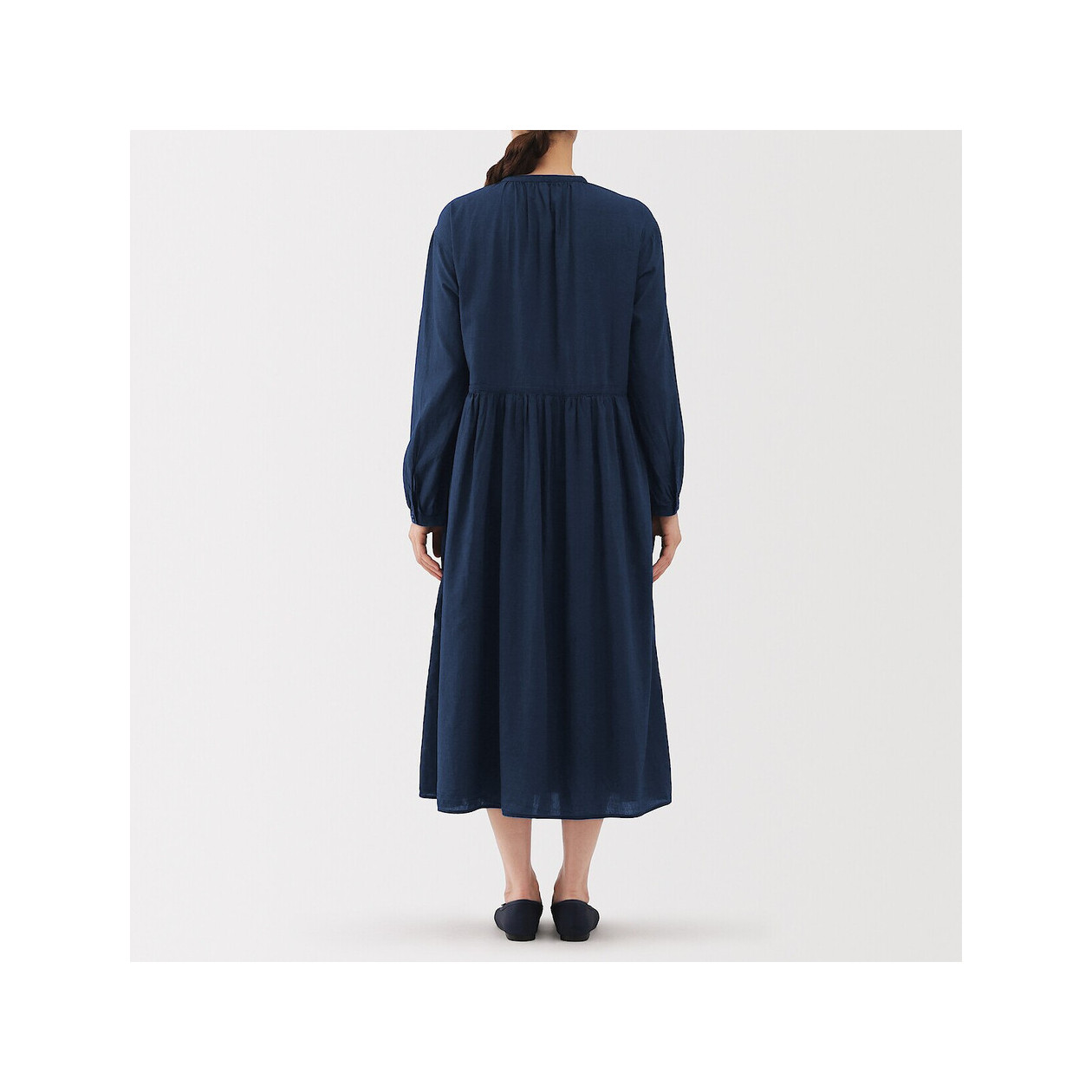 Sukienka z batystu bawełnianego granatowa