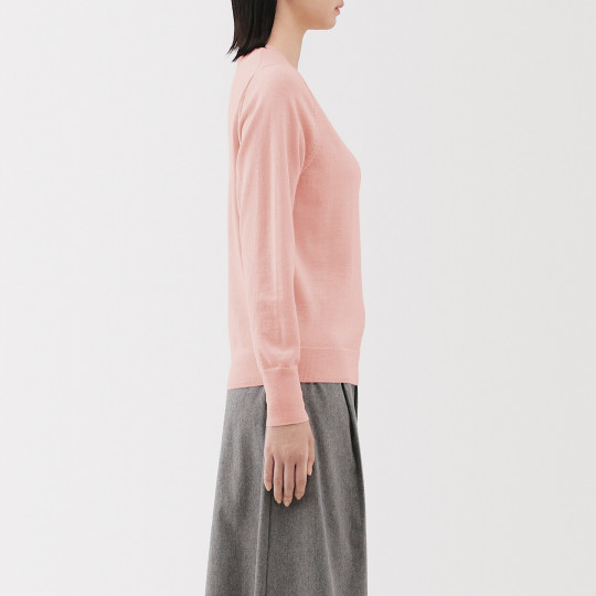 Sweter wełniany cienki różowy