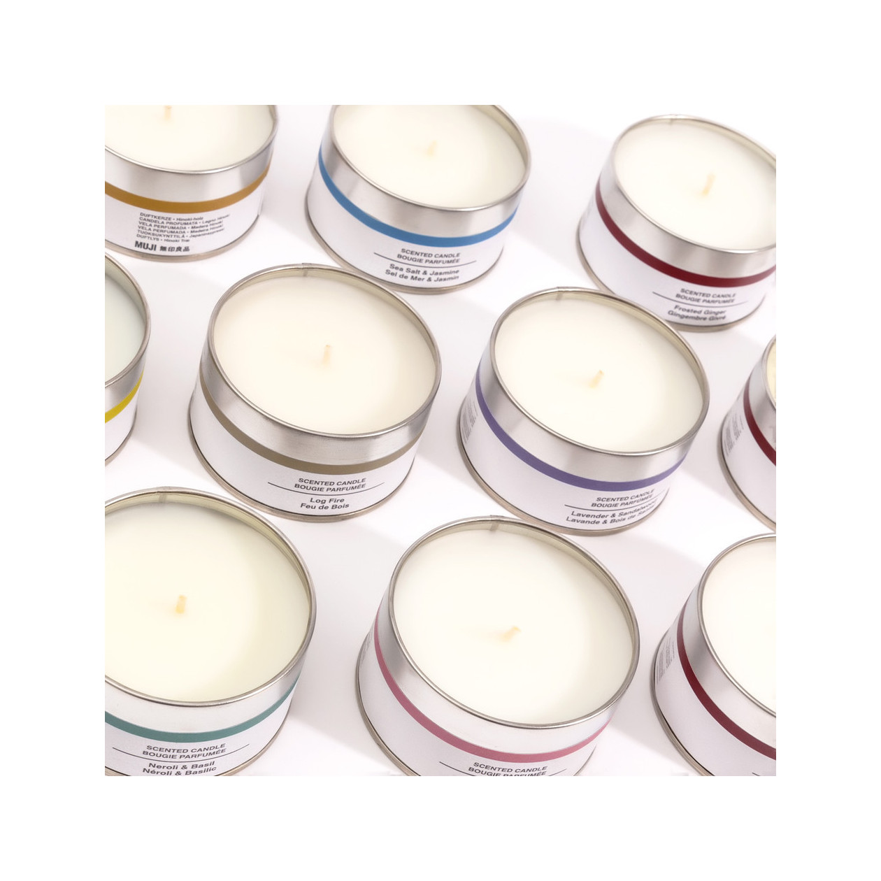 Świeca zapachowa w puszce sosnowy las