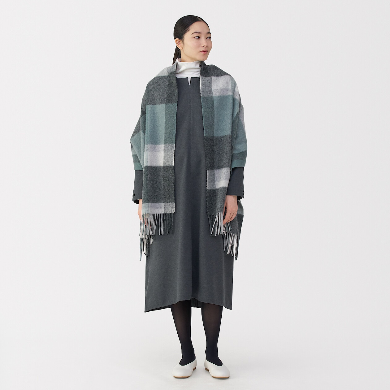 Szal wełniany w kratę szary