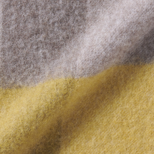 Szal wełniany w kratę brązowy