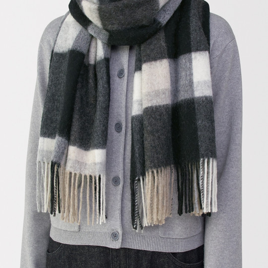 Szal wełniany w kratę grafitowy