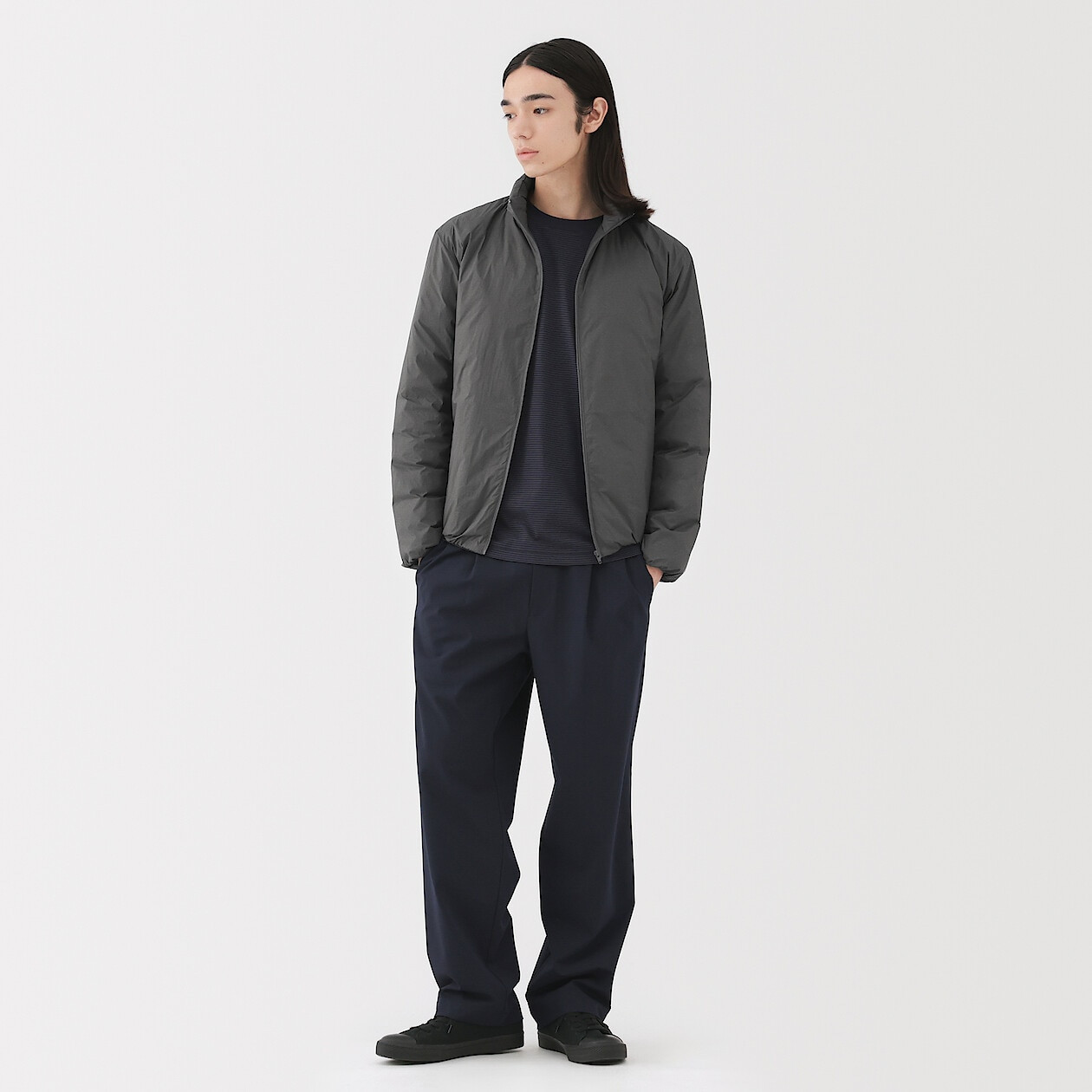 Lekka kurtka puchowa szara