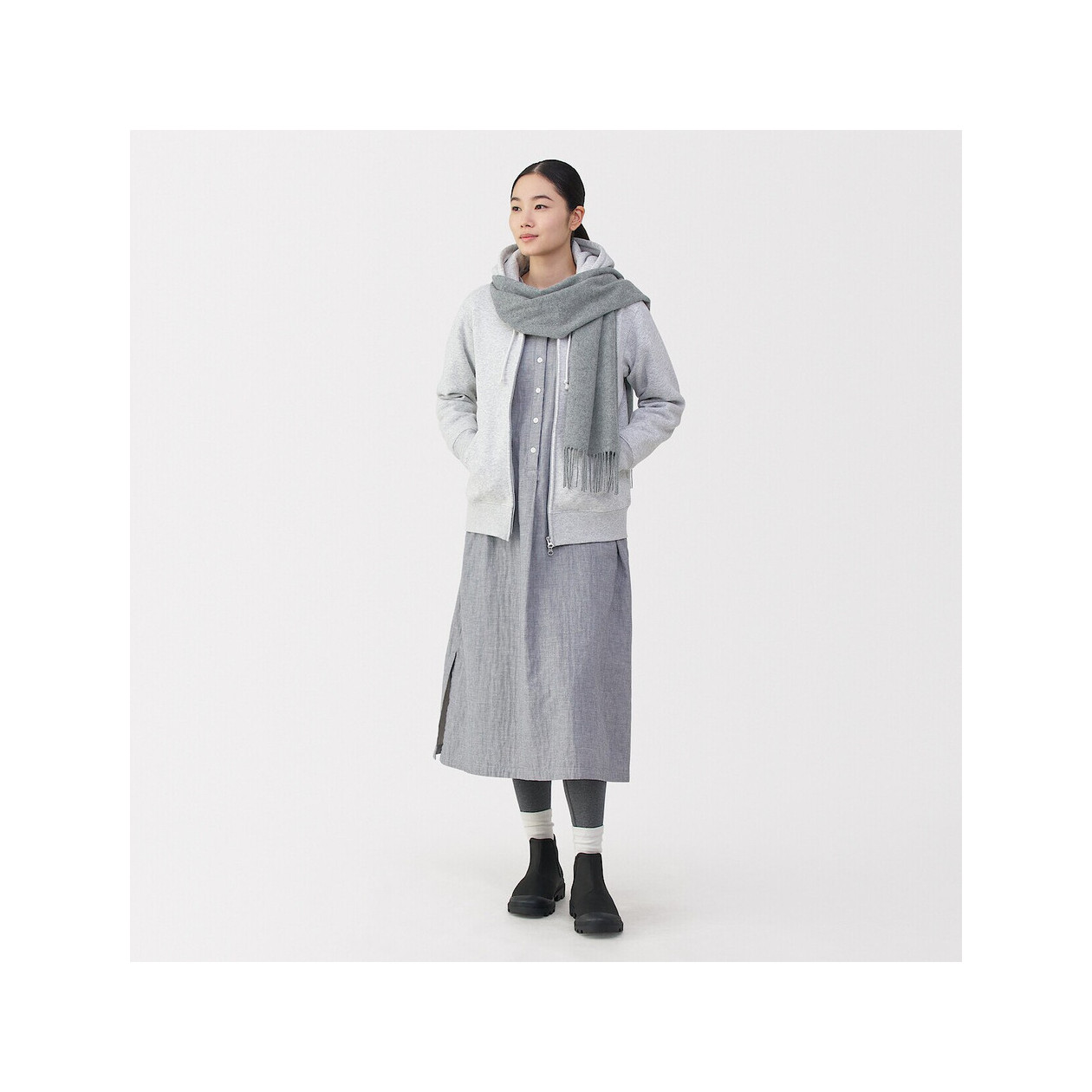 Szalik wełniany szary