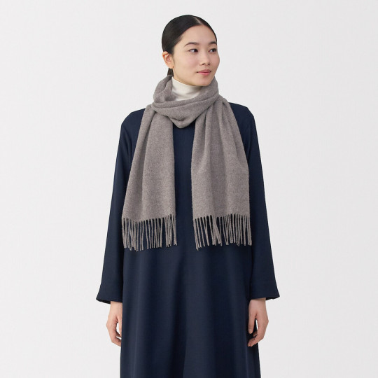 Szalik wełniany brązowy