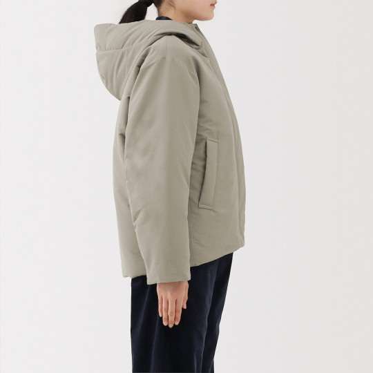 Kurtka puchowa z kapturem czarna