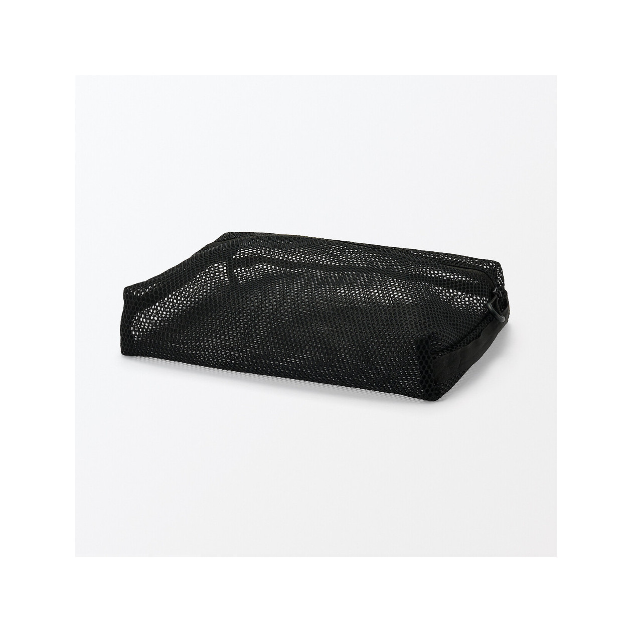 Saszetka z miekkiej siatki czarna L