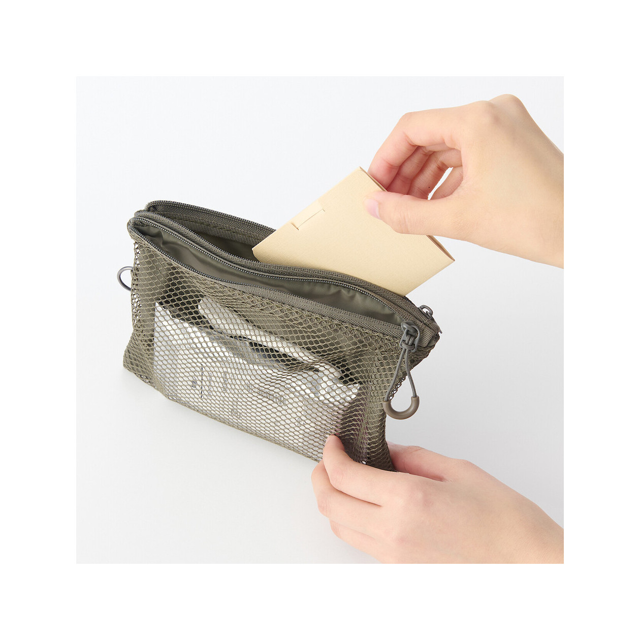 Saszetka z siatki M khaki