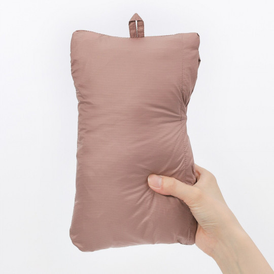 Lekka kurtka puchowa bez kołnierza beżowa