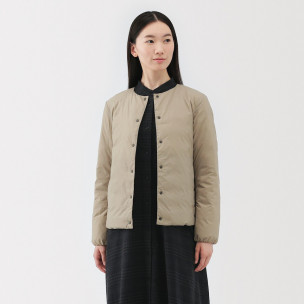 Lekka kurtka puchowa bez...