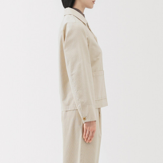 Kurtka z kapoku czarna