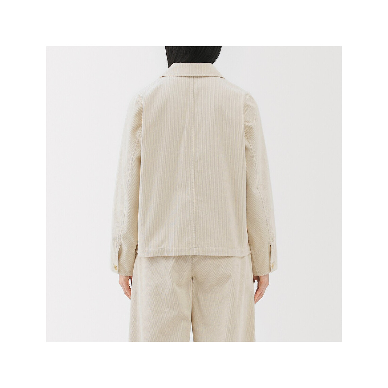 Kurtka z kapoku czarna