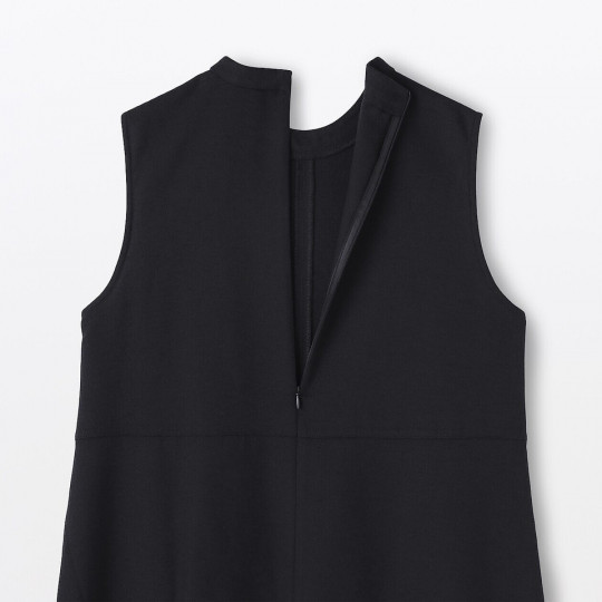 Sukienka bez rękawów granatowa