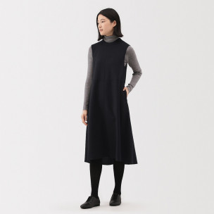 Sukienka bez rękawów granatowa