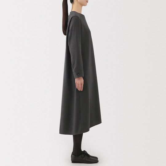 Sukienka z rękawem granatowa