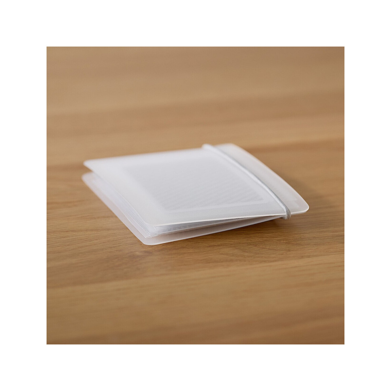 Kompaktowy organizer kart