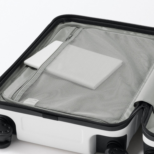 Walizka twarda z poliwęglanu 36l biała