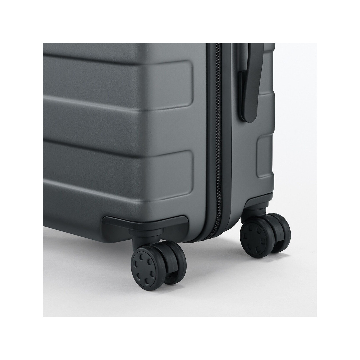 Walizka twarda z poliwęglanu 36l szara