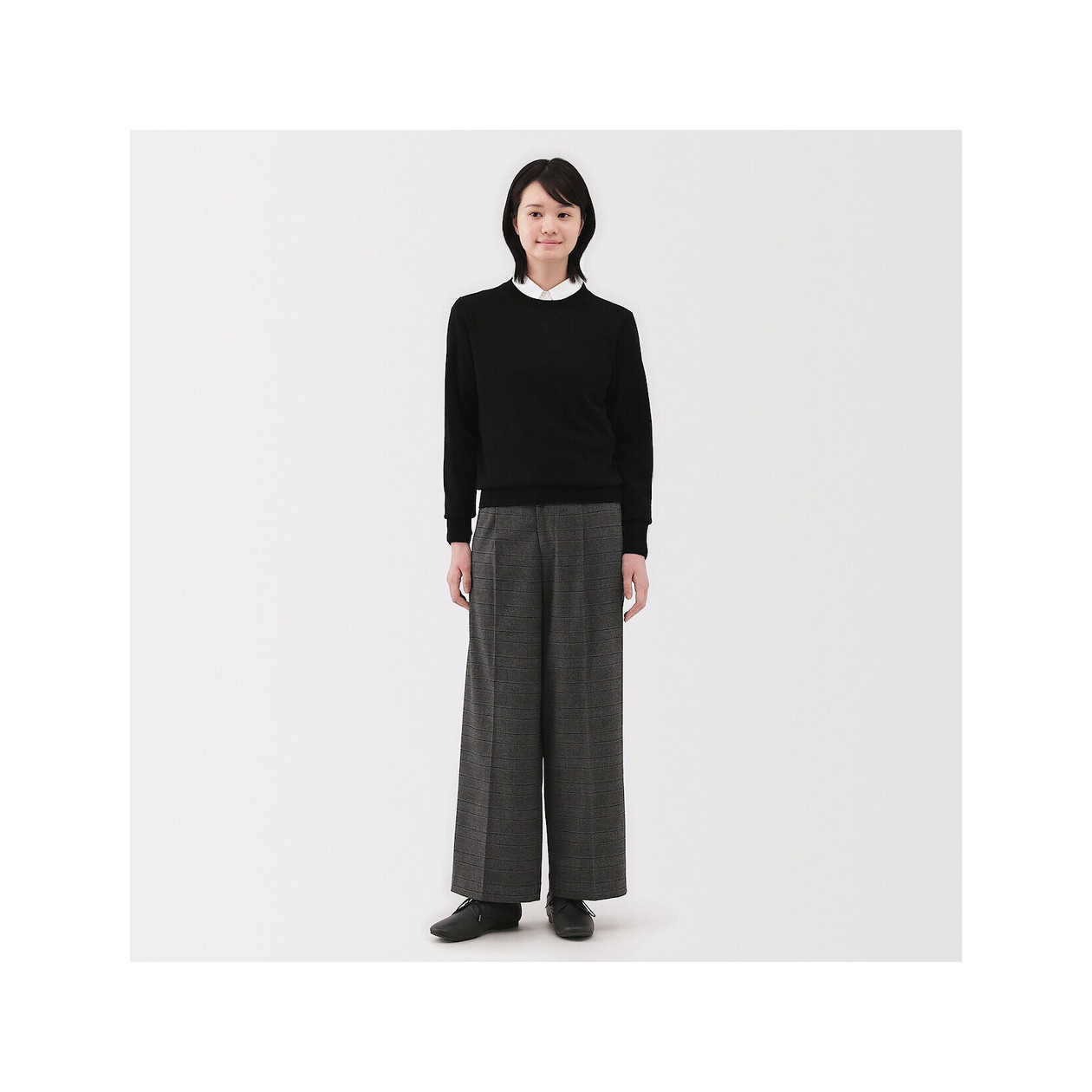 Spodnie szerokie z wełną w kratkę szare