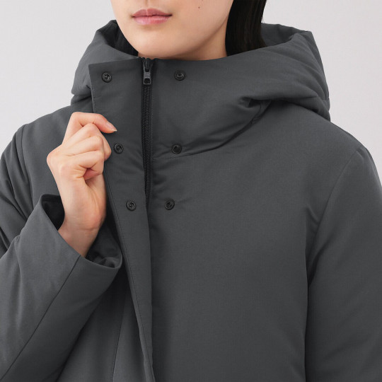 Płaszcz puchowy czarny