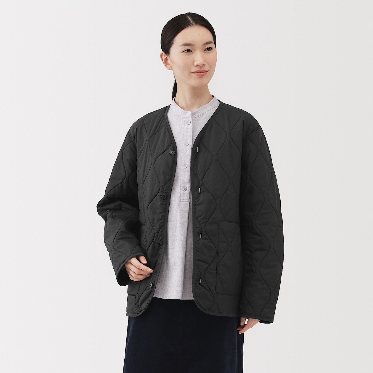 Kurtka pikowana bez kołnierza czarna