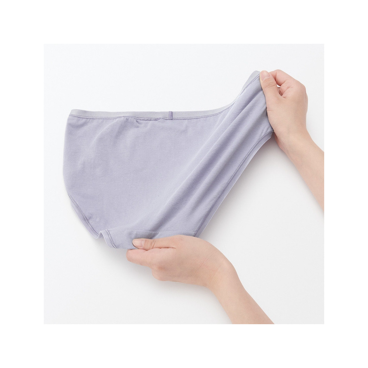 Figi z niskiem stanem czarne