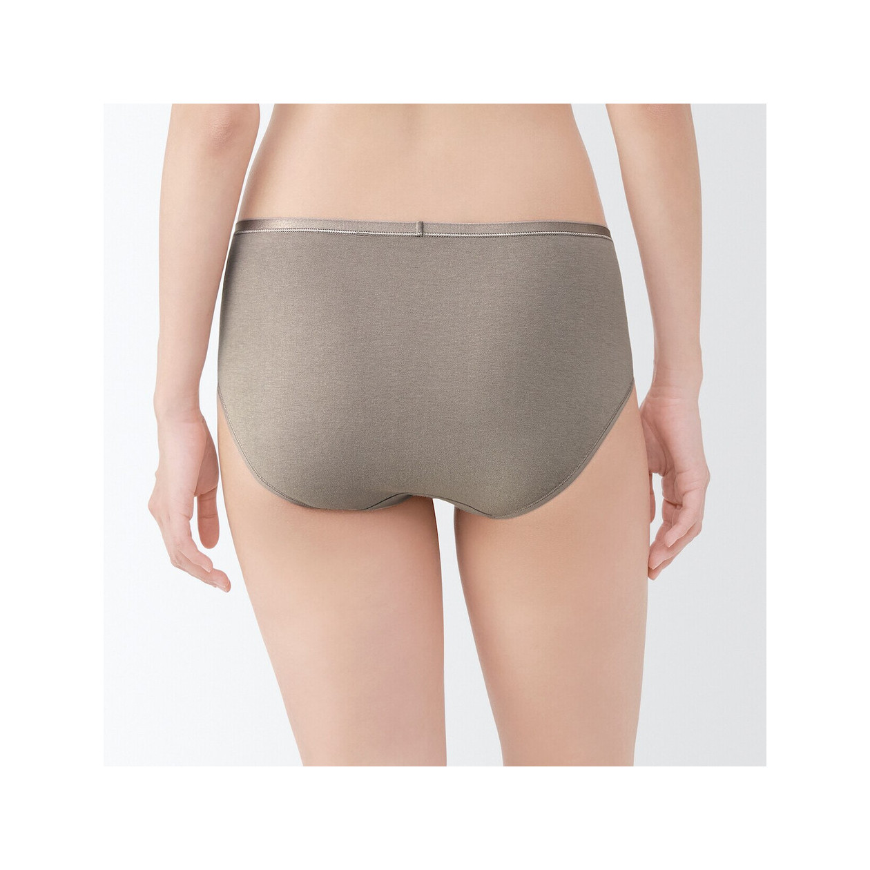 Figi z niskim stanem brązowe