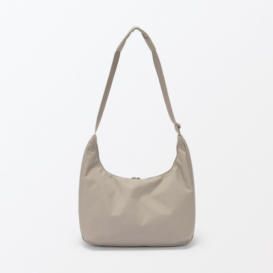 Torba listonoszka miękka wodoodporna beżowa