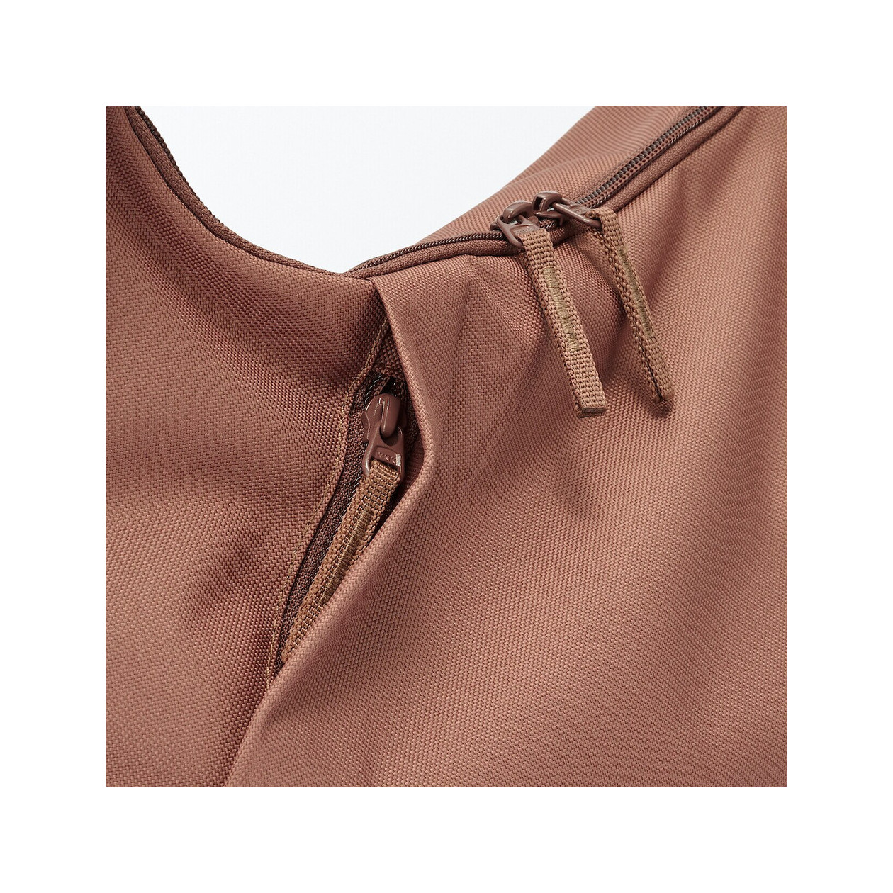 Torba listonoszka miękka wodoodporna brązowa