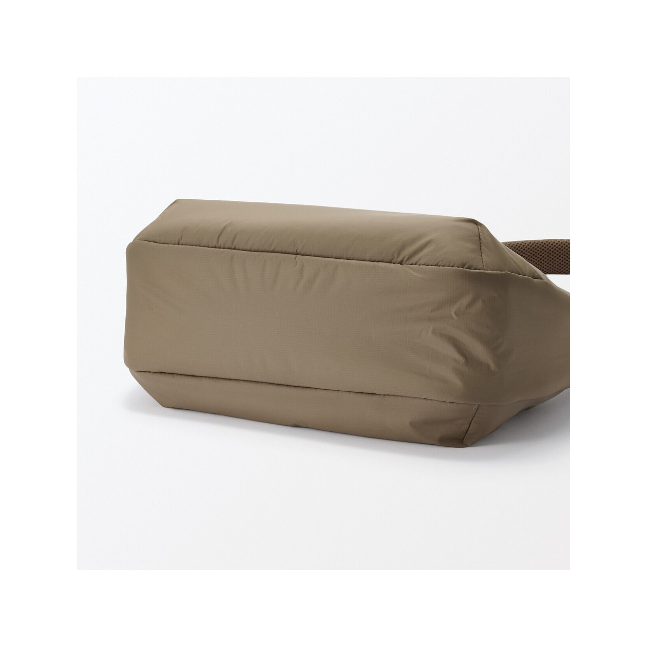 Torba z recyklingu wodoodporna miękka beżowa