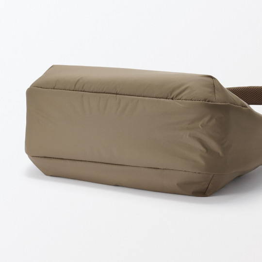 Torba z recyklingu wodoodporna miękka beżowa