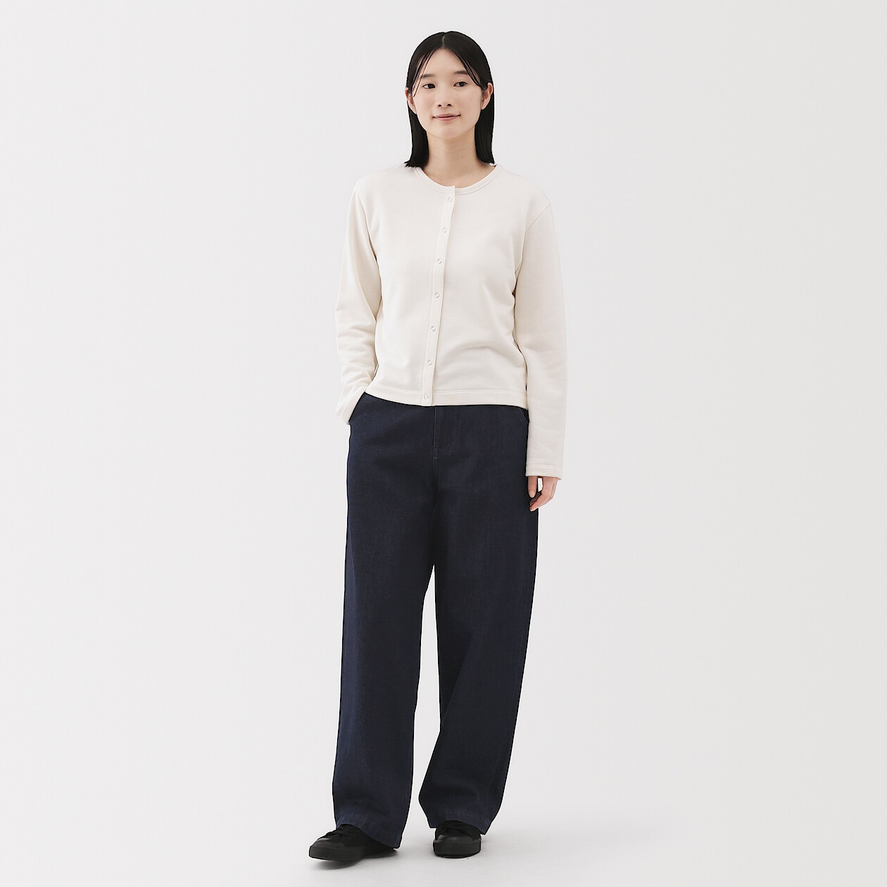 Spodnie szerokie z kapoku denim granatowe