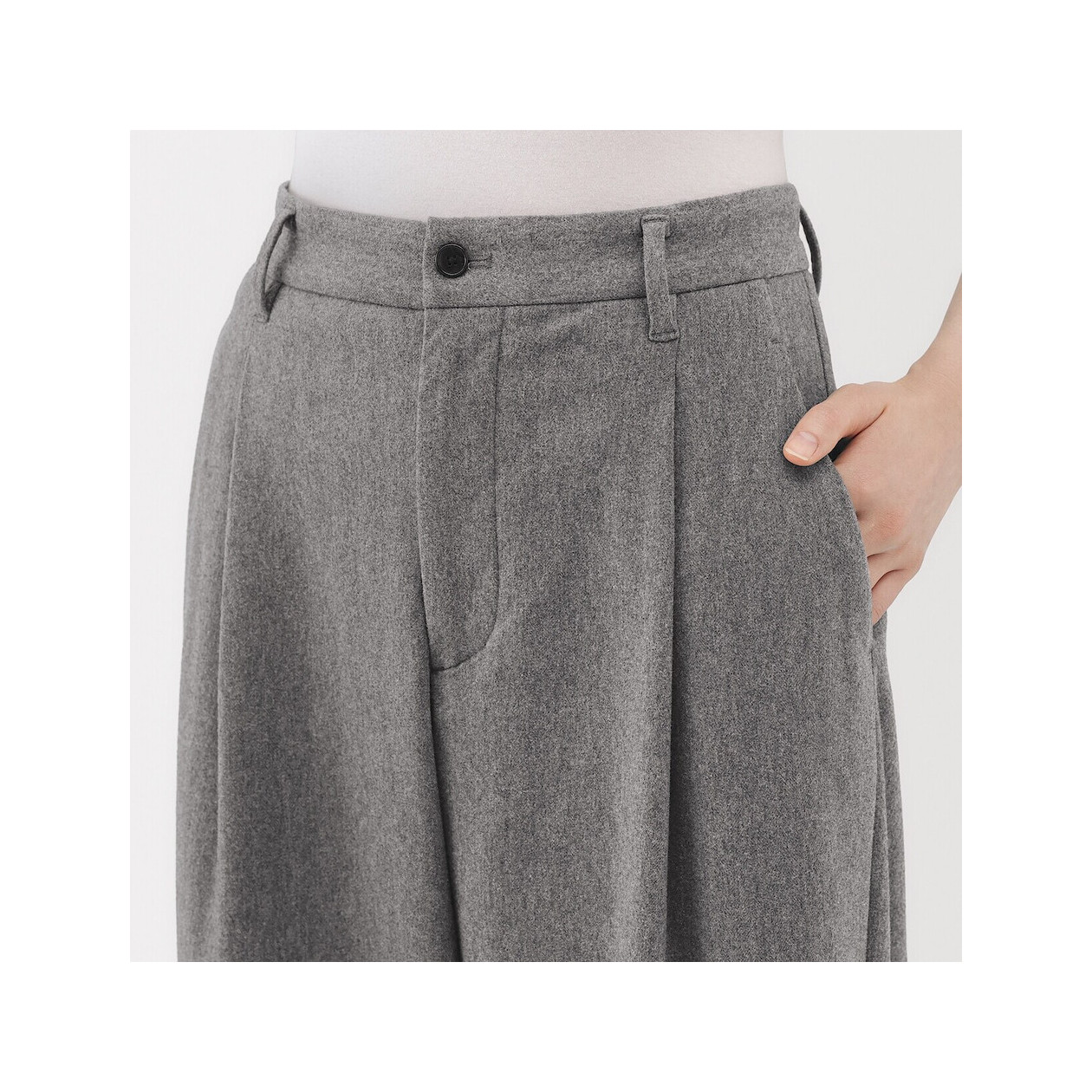 Spodnie z zakładkami szerokie czarne