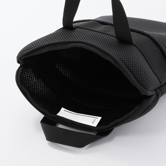 Pokrowiec na tablet 17 x 25 cm czarny