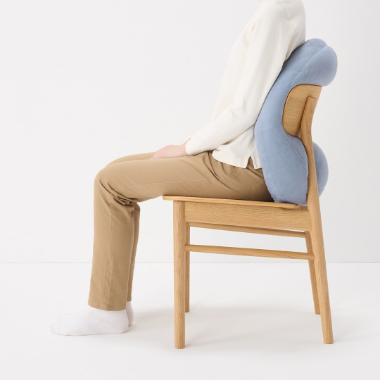 Poduszka miękka "mochi" owalna niebieska