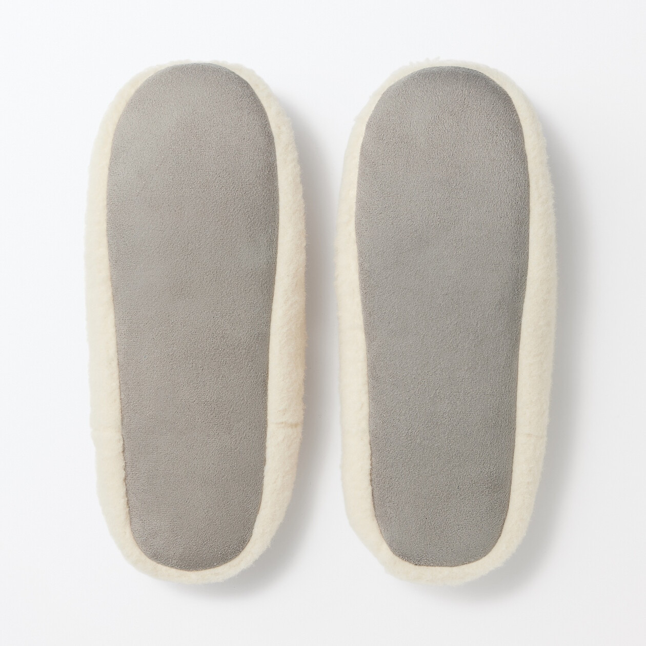 Kapcie ciepłe kremowe