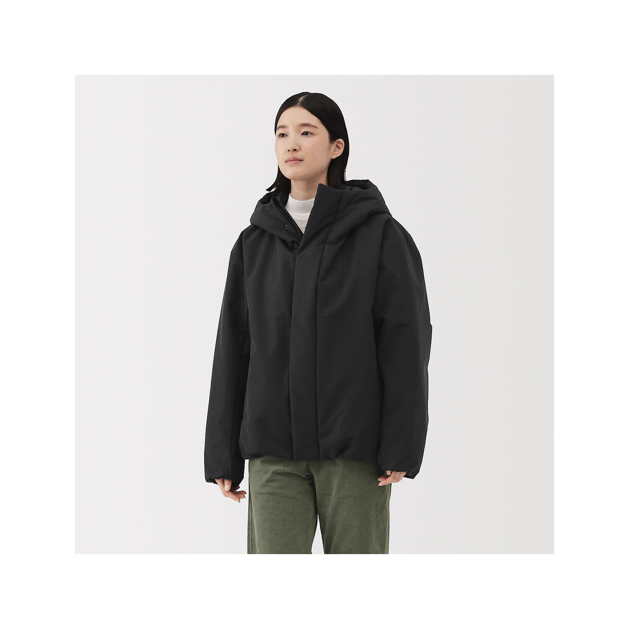 Kurtka puchowa z kapturem czarna