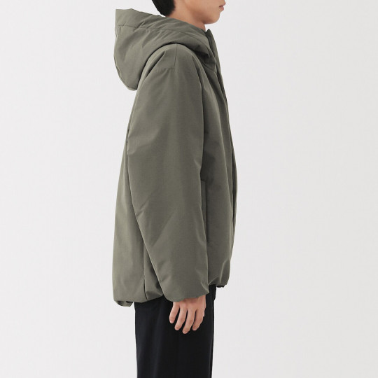 Kurtka puchowa z kapturem czarna