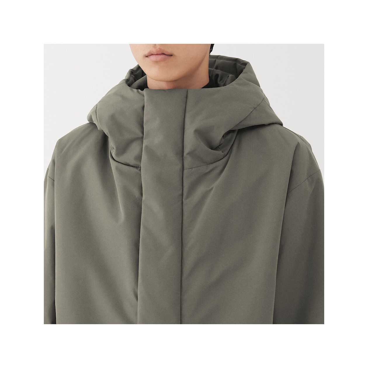 Kurtka puchowa z kapturem czarna