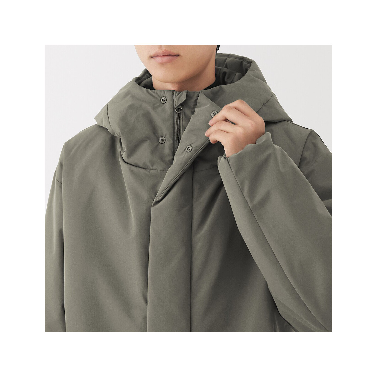 Kurtka puchowa z kapturem czarna