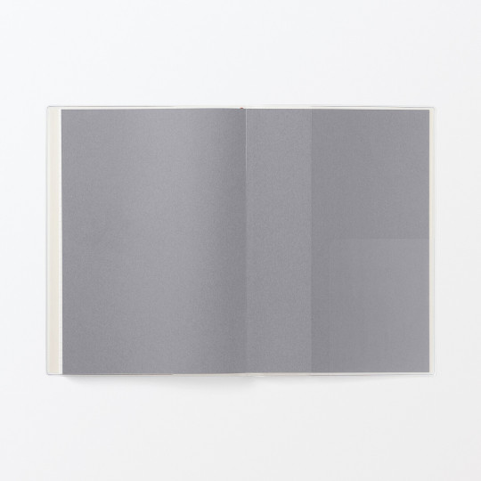 Kalendarz 2026 tygodniowy A5 układ pionowy biały