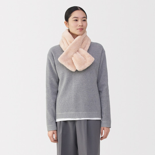 Szalik pluszowy różowy