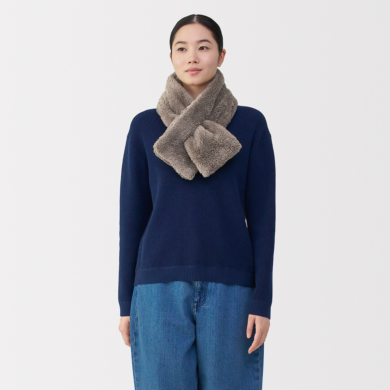 Szalik pluszowy brązowy