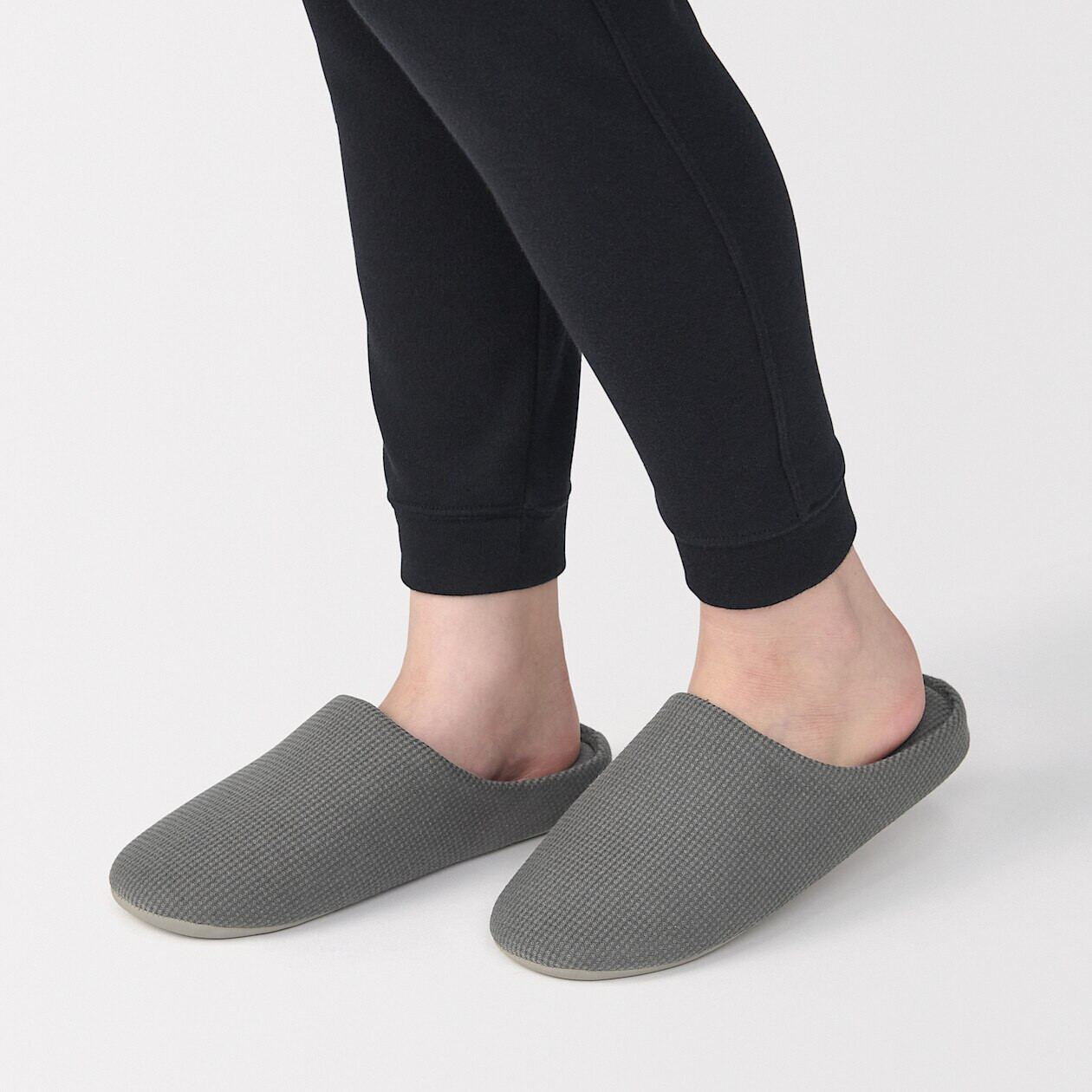 Kapcie z bawełnianą wkładką comfort grafitowe