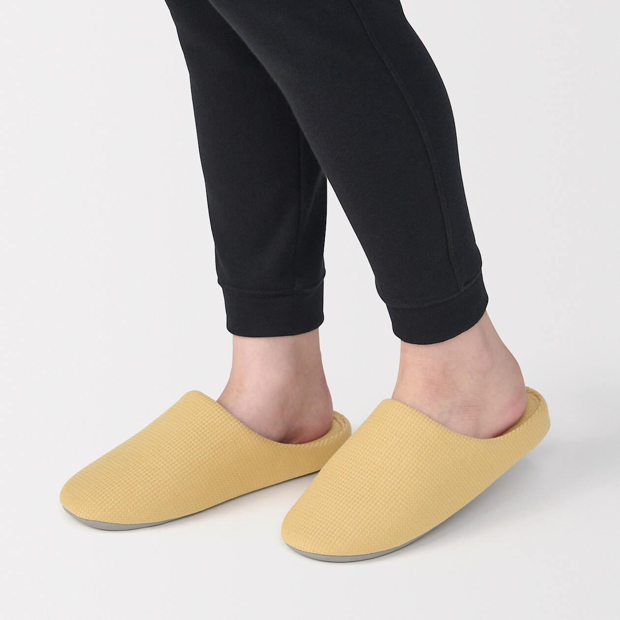 Kapcie z bawełnianą wkładką comfort żółte