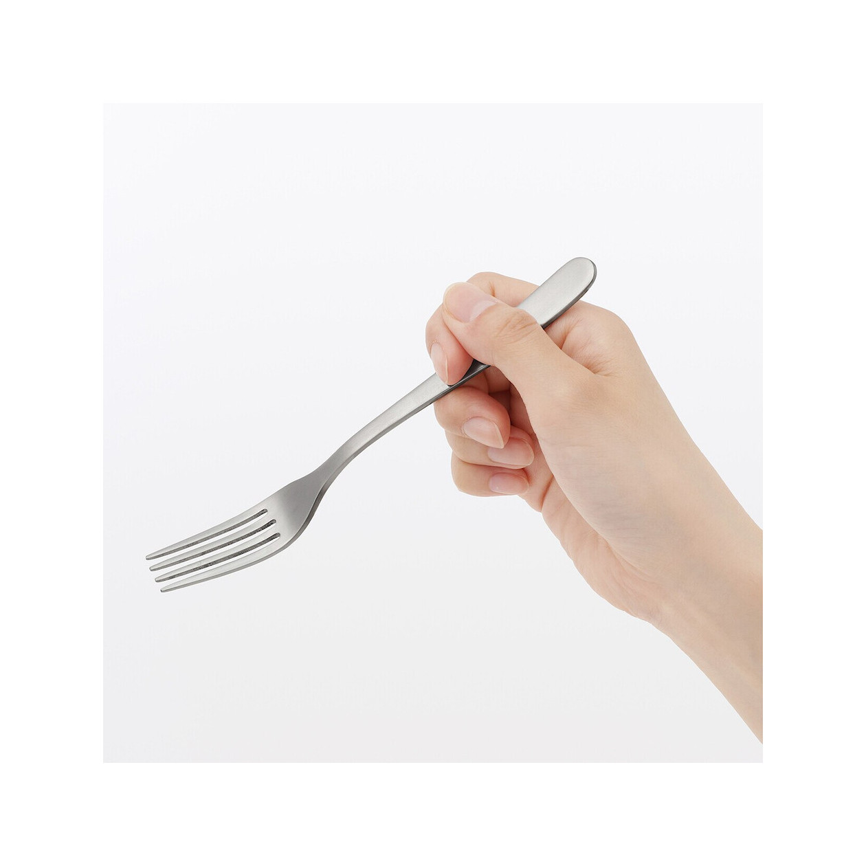 Widelec deserowy ze stali nierdzewnej 16cm