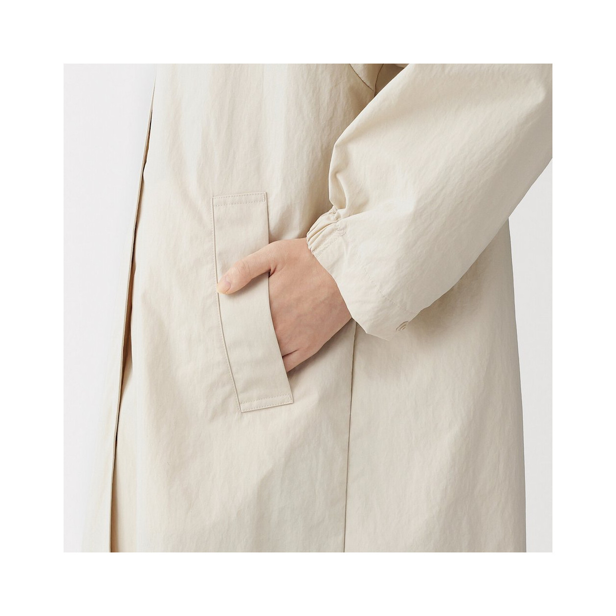 Płaszcz wodoodporny granatowy