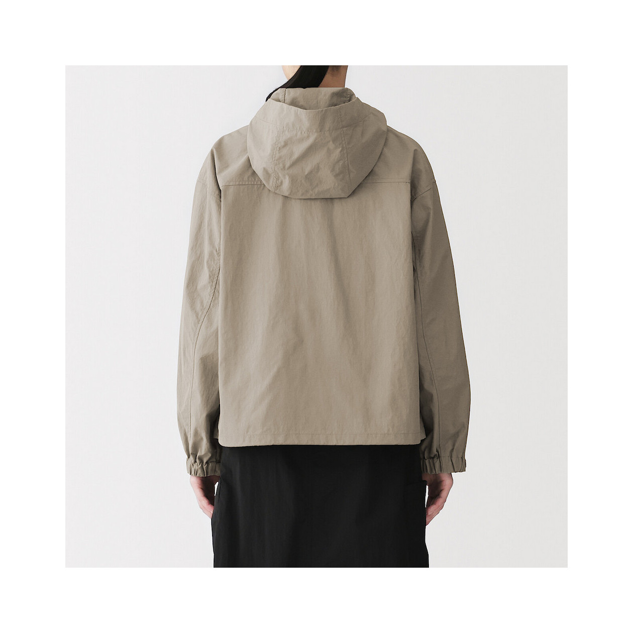 Kurtka wodoodporna kremowa